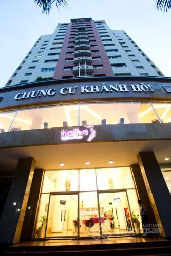 Chung cư Khánh Hội 1, căn góc 104m2 3PN 2WC 3.95 tỷ. Lh:0979403908