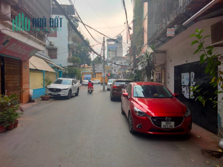 Bán nhà Láng Hạ, Ba Đình, Kinh doanh, Ngõ to như phố, Vỉa hè, 65m2, 14,5 tỷ