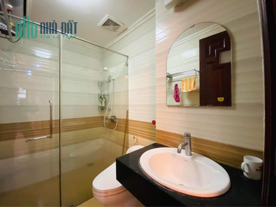 Bán nhà Liền kề 183 Hoàng Văn Thái: Phân lô, Ôtô tránh, Vỉa hè, 80m2x5T, MT 5m, 15 Tỷ-0975642942