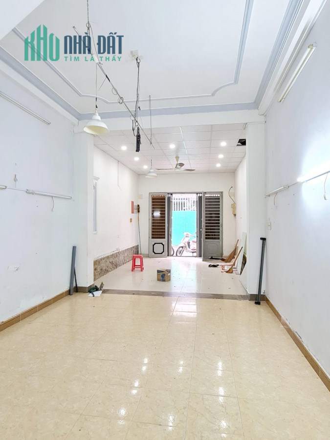 Bán nhà 1 Sẹt, Nợ hậu, Giá 5 tỷ 9, Đường Bùi Minh Trực, Phường 5, Quận 8