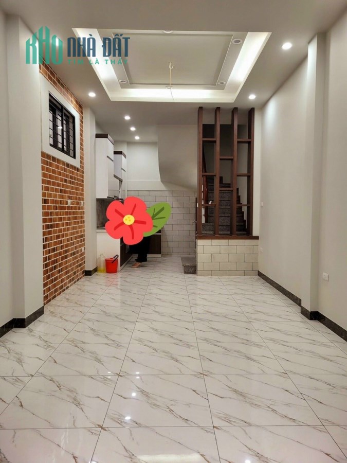 Bán Nhà riêng Phố Khương Trung: 46m, MT 4m,6 Tầng, Kinh Doanh, Ô Tô gần 5 tỷ