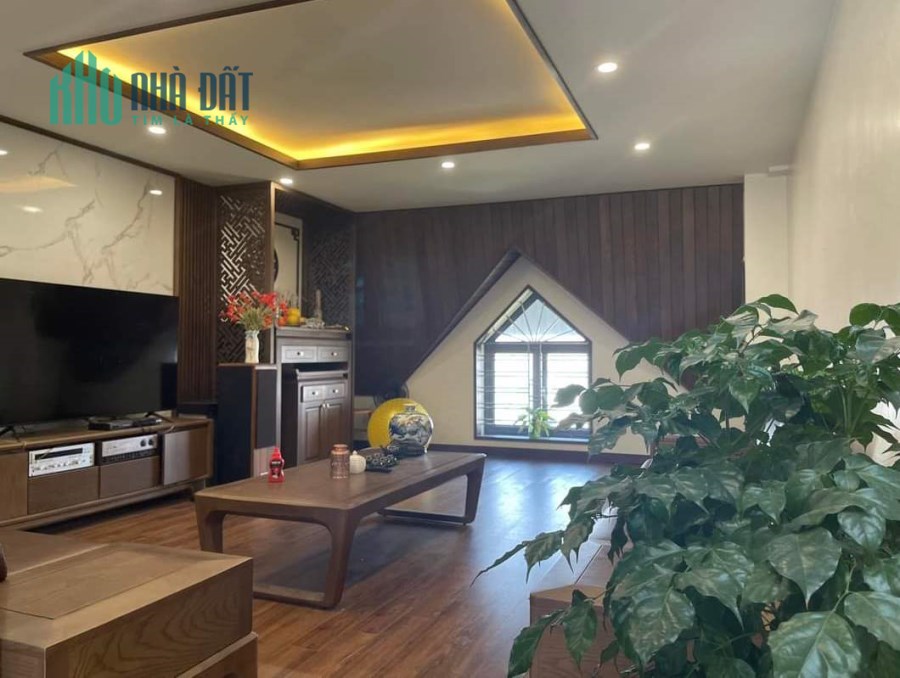 Mặt phố Ngũ Xã, Trúc Bạch cạnh Hồ Tây, 6T thang máy, MT rộng, 80m2 chỉ 17.68 tỷ. LH 0989.62.6116