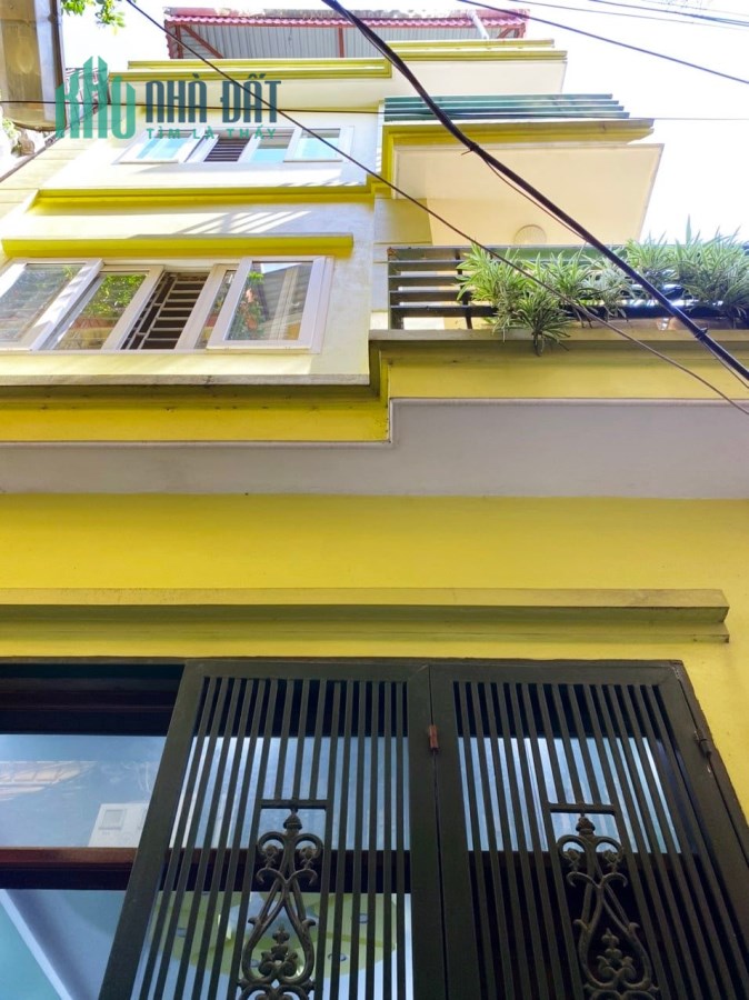 Cần Bán Nhà Hoàng Như Tiếp, p. Bồ Đề, Q.Long Biên Dân xây 51m 4T MT 4,5m chỉ 4,6 tỷ