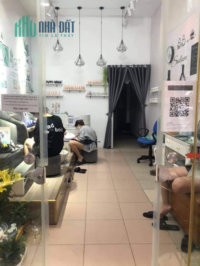 BÁN NHÀ ĐẲNG CẤP KINH DOANH MẶT ĐƯỜNG GIẢI PHÓNG THANH TRÌ