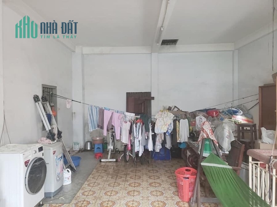 Kẹt tiền bán gấp nhà hxh 84m2, 3 tầng Lý Chính Thắng chỉ 17.5 tỷ. 0932828672