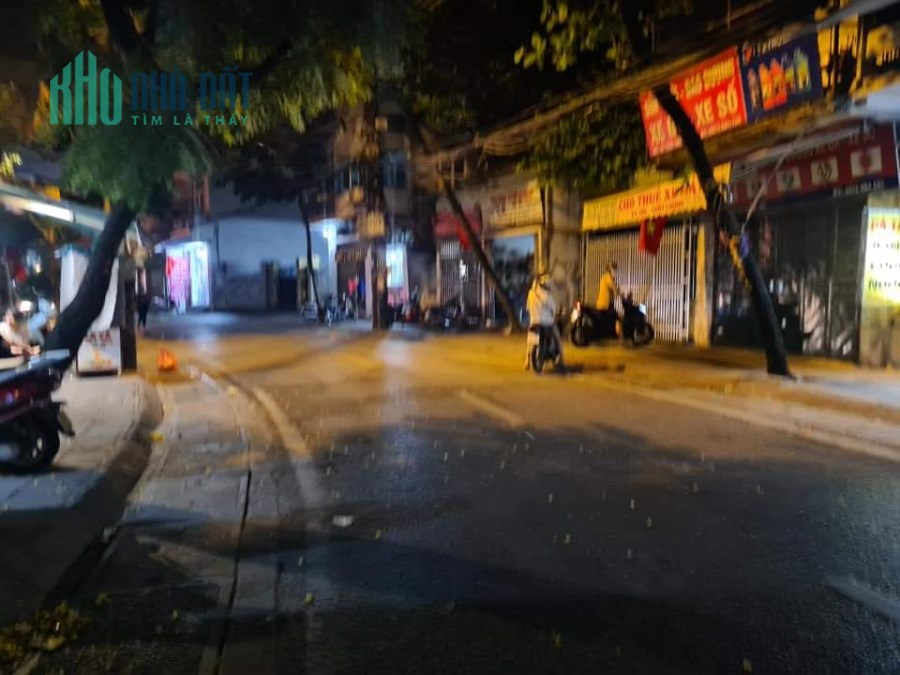 CẦN BÁN NHÀ PHỐ CỔ SIÊU VÍP Q SỨ  HOÀN KIẾM 110M2. MT7M. CHỈ 28TY 0589593999-0961334883..