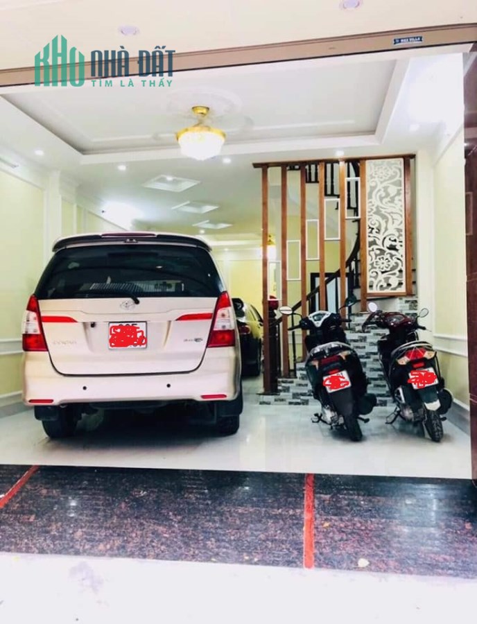 Bán nhà XÃ ĐÀN ĐỐNG ĐA Vỉa hè, Phân lô, Ô tô nằm nhà 42m2 x 5T, Giá 7.2 Tỷ.