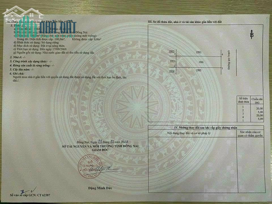 Nhà phố 1 trệt 2 lầu tại Long Thành