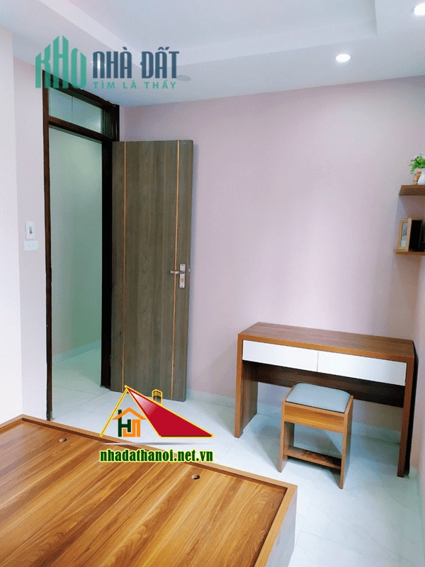 Bán căn hộ chung cư Mini ngách 124/389 tổ 25, phường Dịch Vọng Hậu, Quận Cầu Giấy