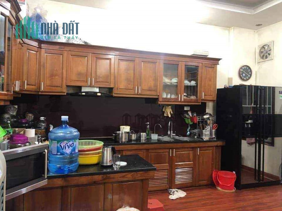 Bán nhà Xã Đàn, Phạm Ngọc Thạch, LÔ GÓC, 45m2, 5 tầng, mặt tiền 4.6m, giá 4.8 tỷ