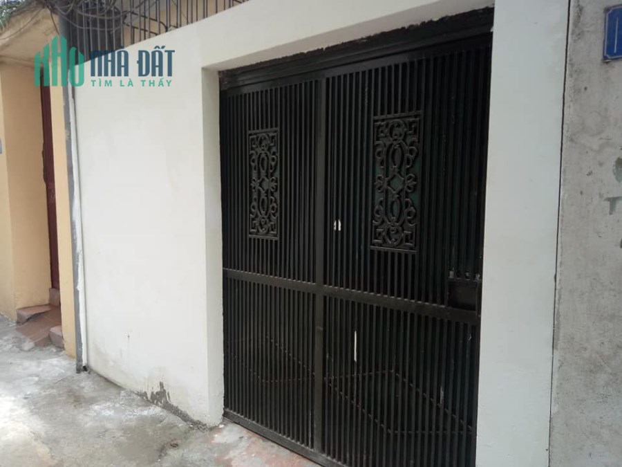 Bán nhà riêng, ngõ 225 Quan Hoa giá 3.7 tỷ, dt 50m2, có sổ đỏ