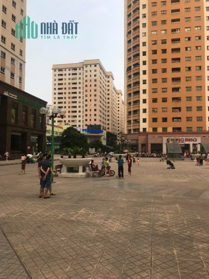 Bán gấp CHCC Trung Hòa - Nhân Chính giá 3.9 tỷ, 130m2, NT đầy đủ