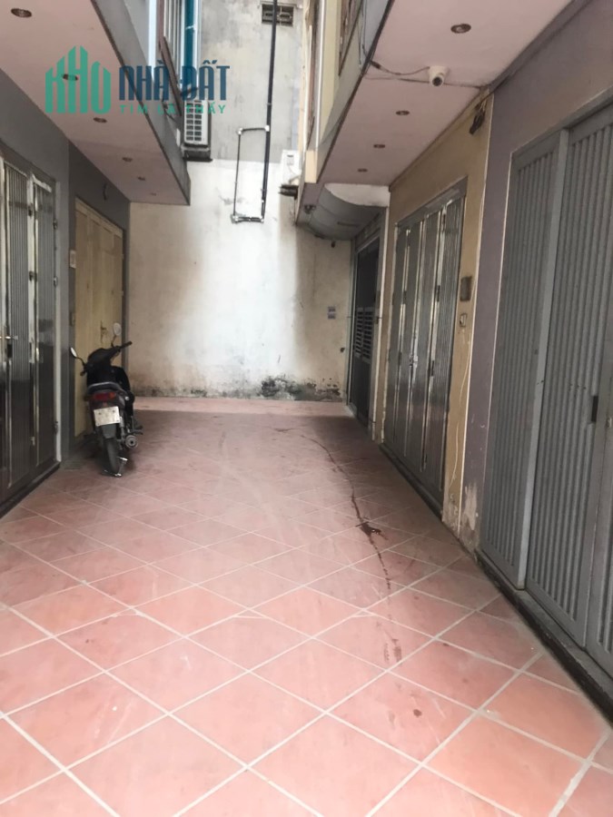 Chính chủ cần bán nhanh nhà ngõ 18 Yên Hoà 5.45 tỷ , 52mx5T SĐCC, giao ngay