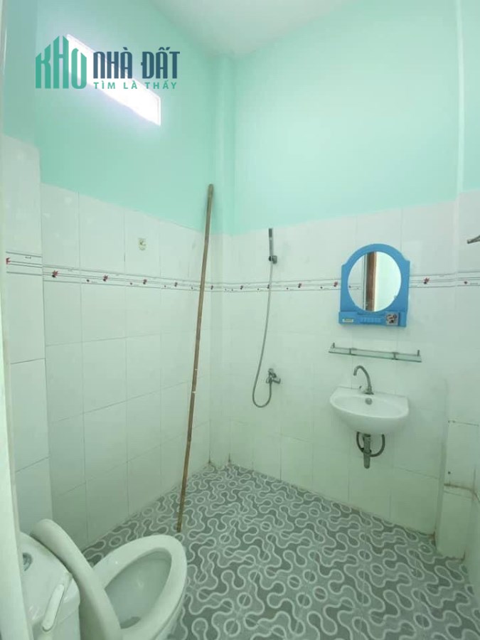 Bán nhà tp Thủ Đức giá tốt, 50m2, 5x10, 2 tầng chỉ 3ty400 triệu.