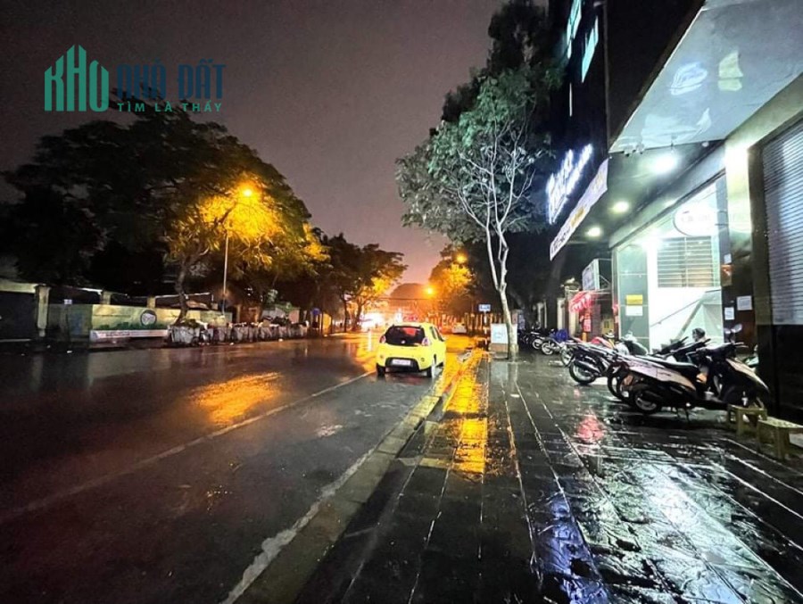 Bán nhà mặt phố Trần Đại Nghĩa Hai Bà Trưng 68m, 8T, 5.5m mặt tiền, THANG MÁY, 32T