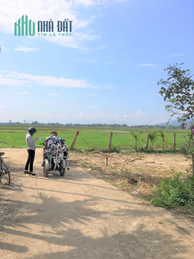 Giaps Đà Nẵng đường 4m5- cách chợ chỉ 200m
