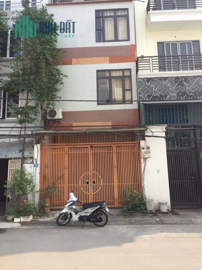 Chính chủ cần bán nhanh nhà riêng Thạch Bàn- Long Biên 56mx4t giá 6 tỷ