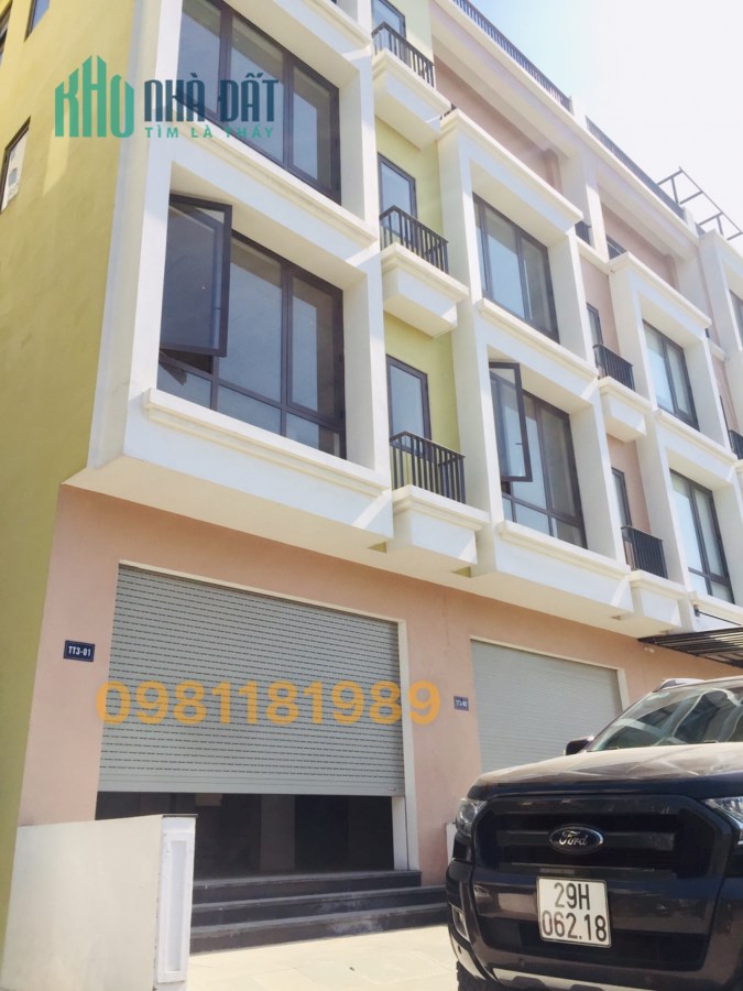 Bán nhà 5 tầng Tứ Hiệp 120m2, MT 10m, mặt đường lớn 27m. Rất phù hợp cho kinh doanh. LH 0981181989