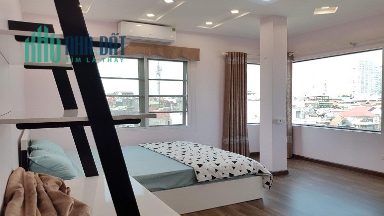 Cho thuê căn hộ dịch vụ tại Văn Cao, Ba Đình, 85m2, 2PN, đầy đủ nội thất hiện đại
