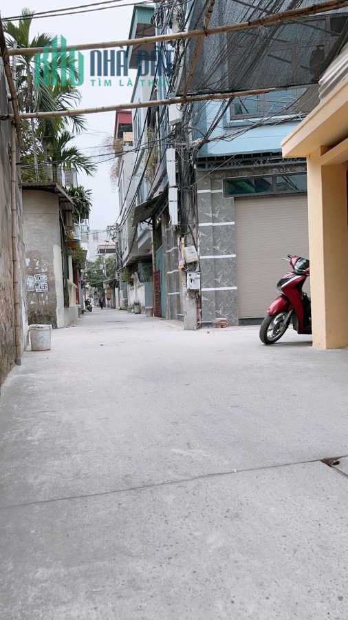 Bán nhà Văn La Hà Đông, lô góc hai mặt thoáng vĩnh viễn, nhà mới đẹp long lanh ngõ thông.