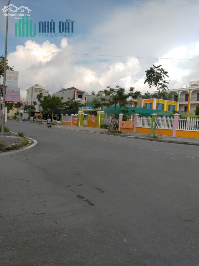 Bán 2 lô liền kề , lô góc và áp góc khu đô thị Tây Quốc Lộ 10 , TT Đông Hưng , Thái Bình