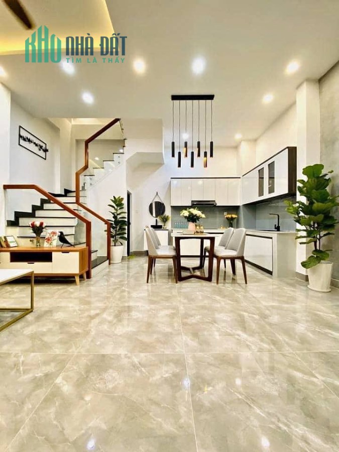 Bán SIÊU HIẾM Đông Các, Đống Đa, PHÂN LÔ, 55m2, 5T, chỉ 5,9tỷ