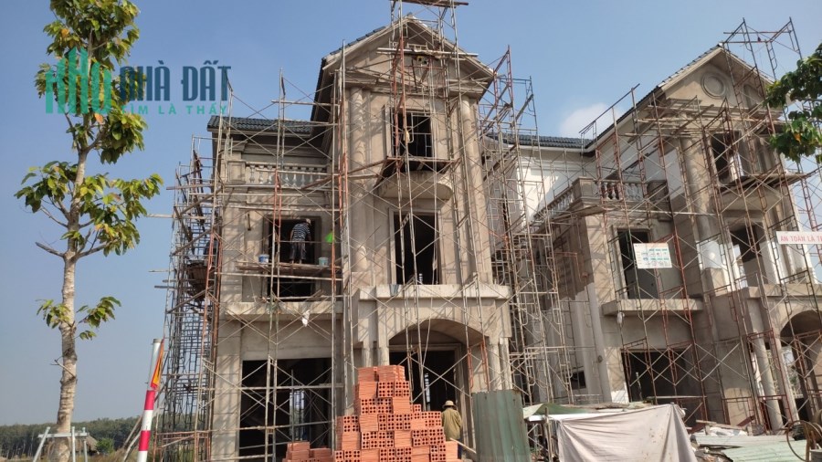 Bán đất nền sổ hồng thổ cư gần sân bay Long Thành