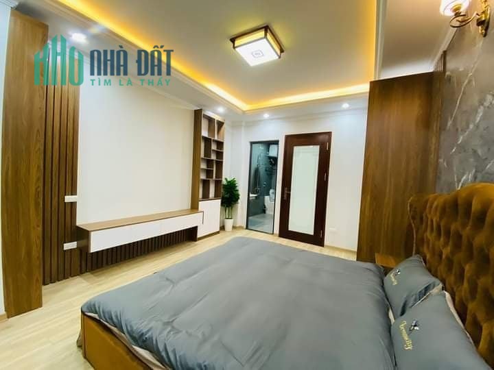 Nhà Bán P14. Q10, Gần UBND Phường. Hẻm Xe Hơi, Giá 9,25 Tỷ TL.
