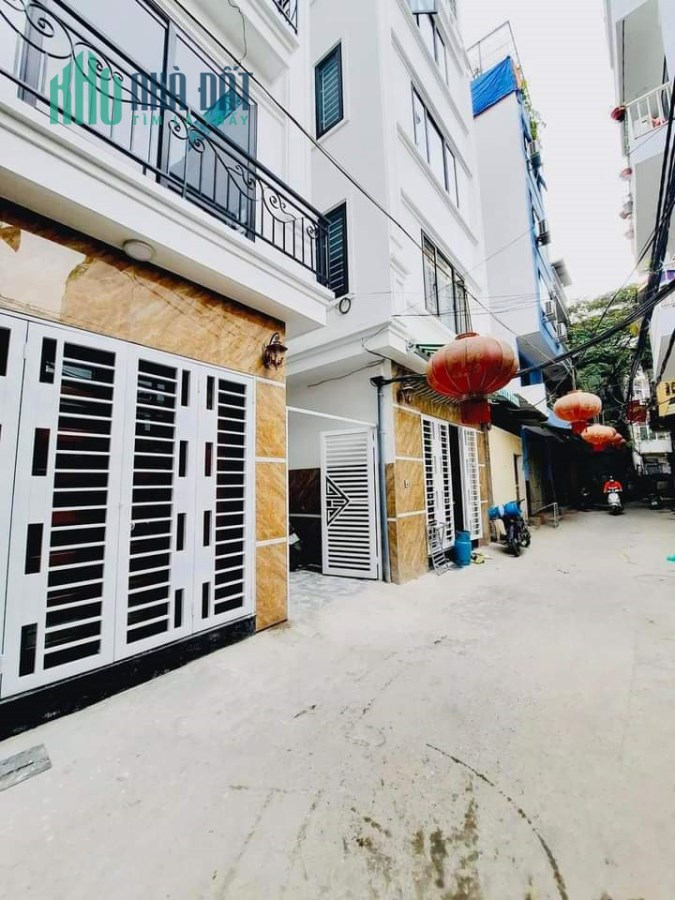 Bán nhà ngõ 155 Cầu Giấy 6 Tầng, ô tô tránh kinh doanh 33 M2 7.3 Tỷ