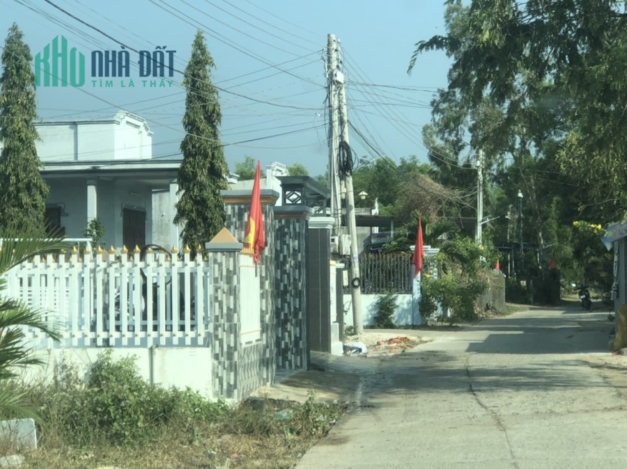 Bán 23x41 6,5 tỷ , Lô 2 Nguyễn Du, Cam Bình , Lagi