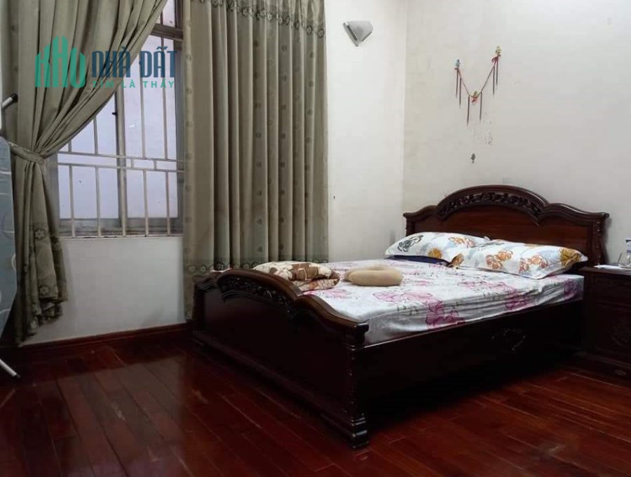 Lô Góc mặt phố Văn Cao, Liễu Giai sầm uất gần Hồ Tây 55m2x5T chỉ 21.9 tỷ. LH 0989.62.6116