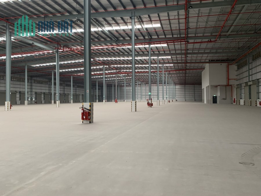 Cho thuê kho logistic tiêu chuẩn quốc tế taị Vsip Bắc Ninh, Dt 7600m2 giá chỉ 69K/m2