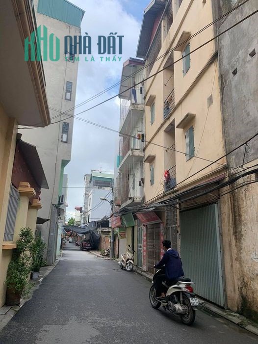 Đất Đa Tốn 40m2, ngõ 3m ô tô giá chỉ 1.6 tỷ. LH 0983253436