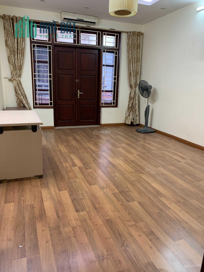 Cho thuê nhà ngõ 84 Võ Thị Sáu 55m2 x 4 tầng, MT 4m, 3 phòng ngủ, 13 triệu/th