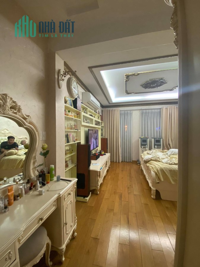 Chính chủ Bán nhà đẹp Quận 10, 75m2 Lê Hồng Phong, Ngang 5M, chỉ 11Tỷ. TL