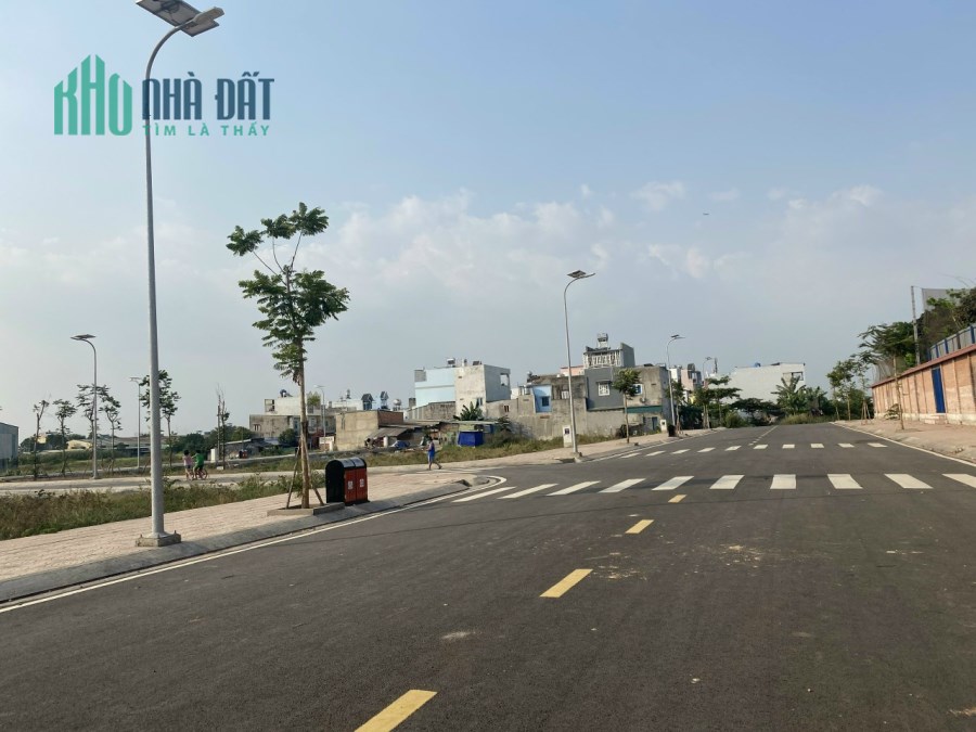Bán Đất Hẻm 9m 1/ Hẻm 55 Tây Lân DT:4x15m Giá:3.4 Tỷ Bớt Lộc