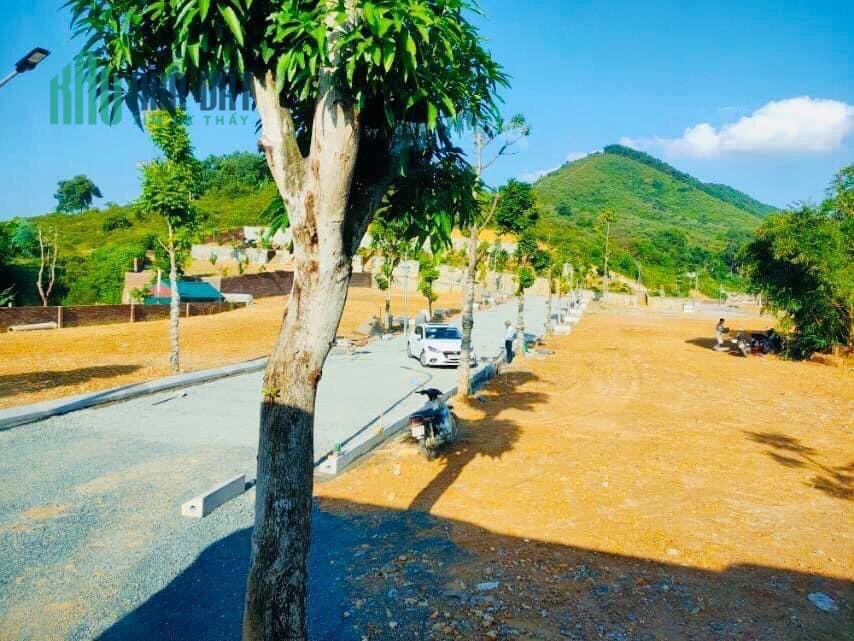 Cần bán 40 lô đất nền đường Bãi Dài xã tiến Xuân Hòa Lạc