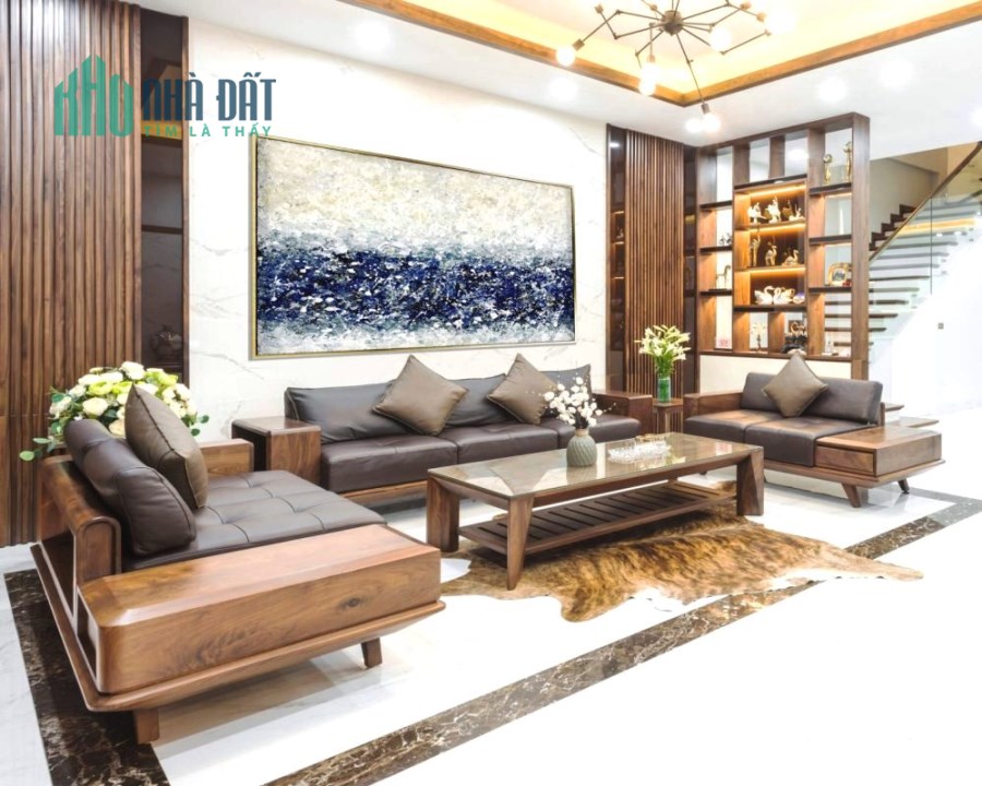 Bán nhà LÔ GÓC, phố HUỲNH THÚC KHÁNG, Ô TÔ, kinh doanh, 50m2, 5 tầng, MT 5m, nhỉnh 15 tỷ