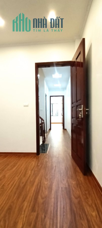 BÁN NHÀ PHÚ DIỄN - BẮC TỪ LIÊM HN 48m2 GIÁ 7.4 TỶ