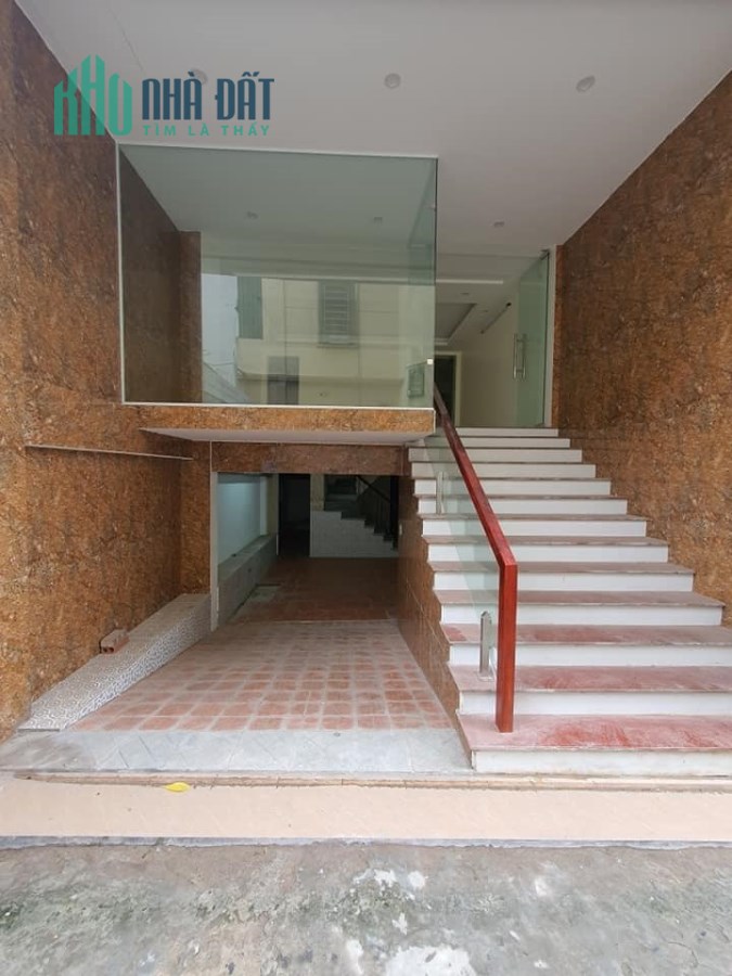 Bán nhà Giáp Bát, Q.Hoàng Mai, Thang Máy KD, Ô Tô Đỗ Hầm, 90m2*6T, MT 5m, Giá 11.5 tỷ