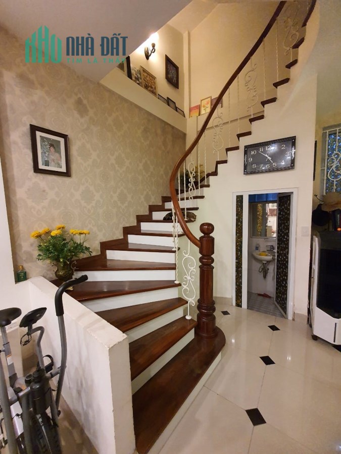 MẶT PHỐ BẠCH ĐẰNG QUẬN HAI BÀ-FULL NỘI THẤT SANG XỊN-LÔ GÓC-57M 5T 7xTỶ
