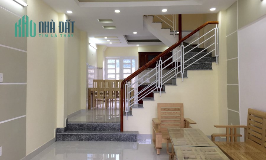DIỆN TÍCH RỘNG, GIÁ RẺ, VŨ TRỌNG PHỤNG, THANH XUÂN, 52M2X 5T CHỈ 4.2 TỶ