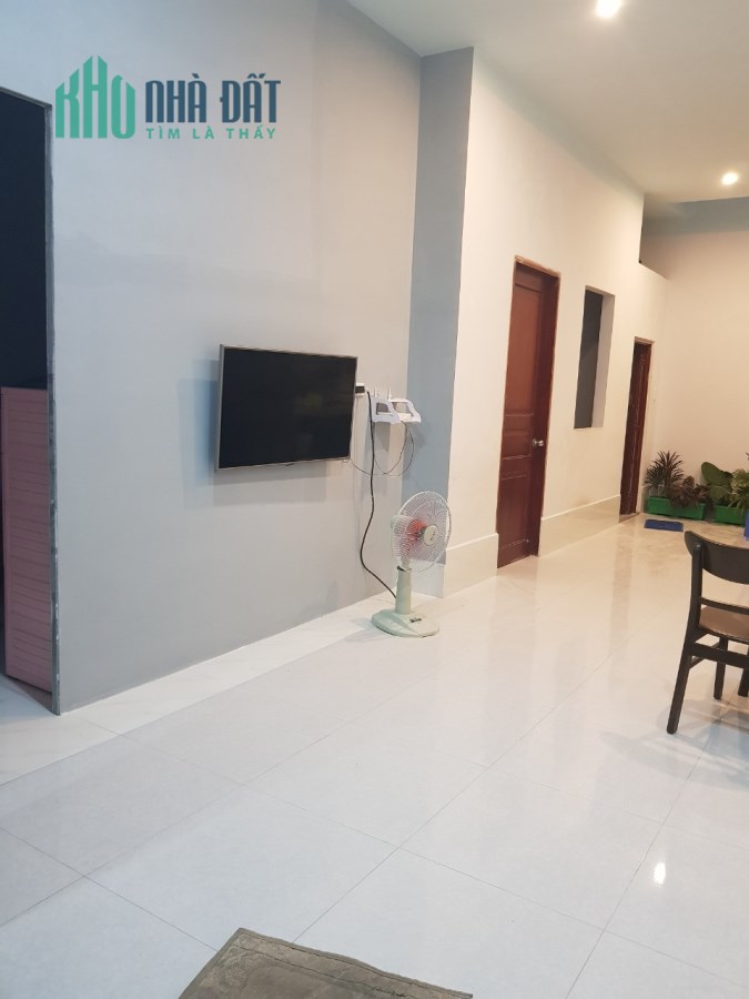 GIA ĐÌNH VỀ QUÊ BÁN NHÀ CẤP 4. ĐỊA CHỈ 888/9/...Đ.30/4 PHƯỜNG 11. THÔNG NGÕ 944 VÀ 988 Đ.30/4