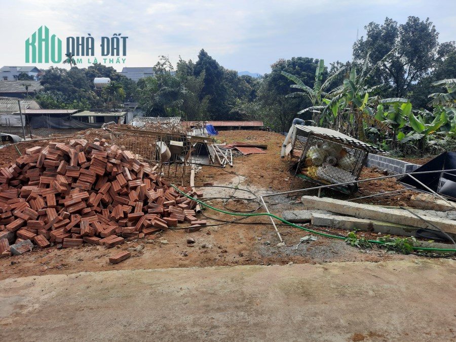 BÁN GẤP 274m2 thôn Hòa Trúc, Hòa Thạch. LH:0977234623