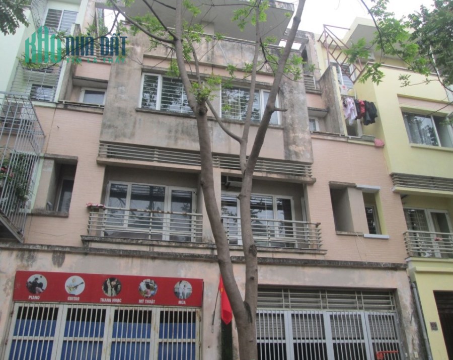Tôi bán nhà liền kề TT9 TT10 KĐT Văn Phú cạnh trường Marie Curie 92m2 chỉ 9.68 tỷ. 0989.62.6116