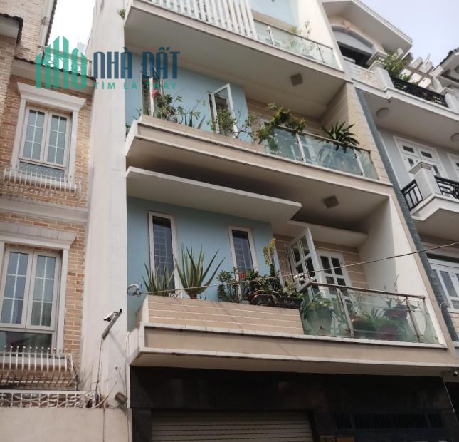 Bán gấp nhà hẻm xe hơi, Trương Công Định, Quận Tân Bình, 5 tầng, 45 m2. Giá chỉ 7.5 tỷ