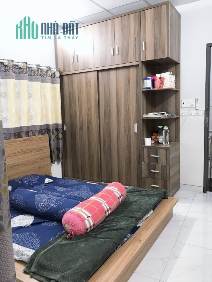 Hẻm 1 trục , cực kì an ninh, không lo giải tỏa , 47,4m2 chỉ 3,84 tỷ, Xóm Chiếu, quận 4.