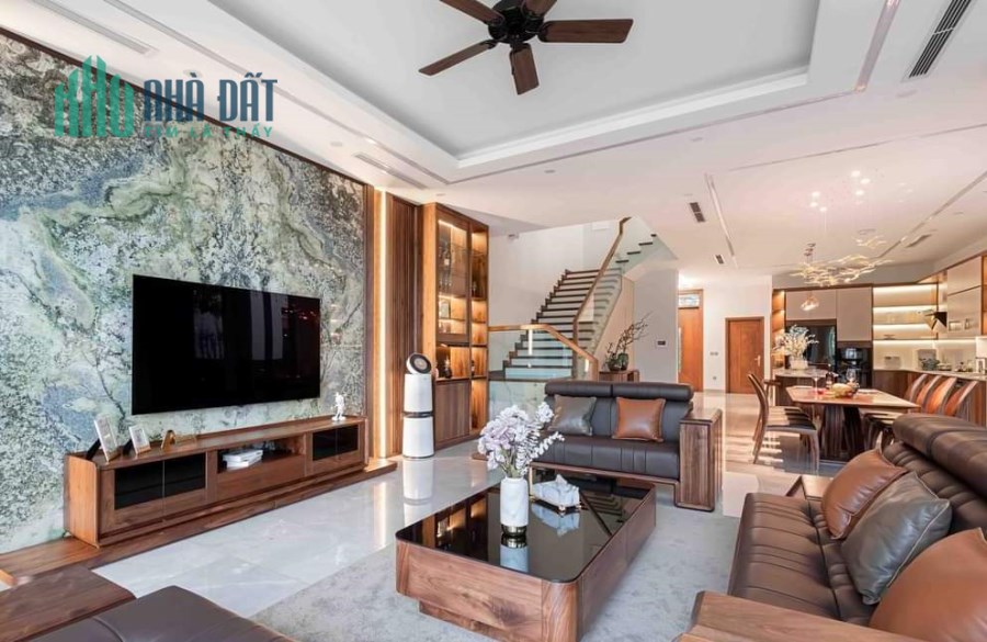 Tôi bán biệt thự mặt đường đôi Khu đô thị Xa La 160m2x4T chỉ 18.9 tỷ. LH 0989.62.6116
