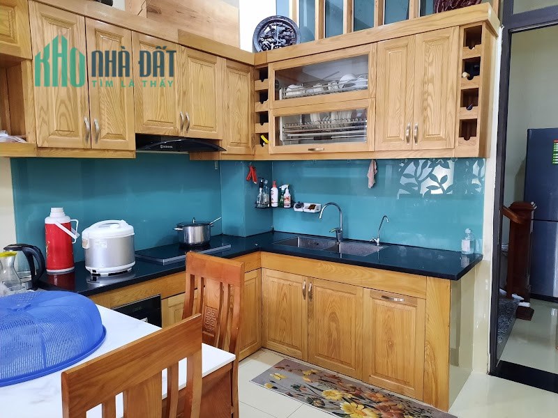 Bán Nhà Mặt Phố Mễ Trì Thượng, Nam Từ Liêm, Giá Bất Ngờ, 35m2, 6 tầng.