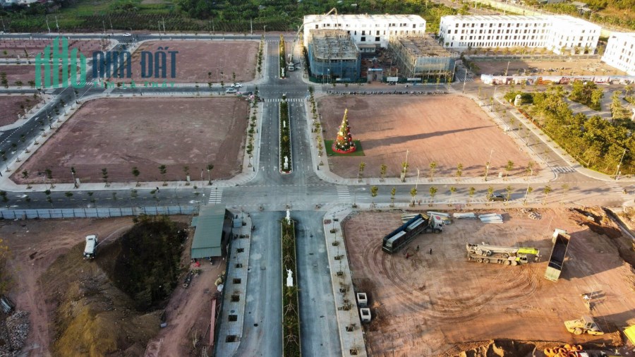 ĐẤT NỀN XÂY TỰ DO TẠI KĐT LỚN NHẤT TÂY BẮC